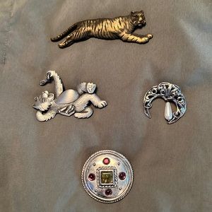 Assorted Brooches